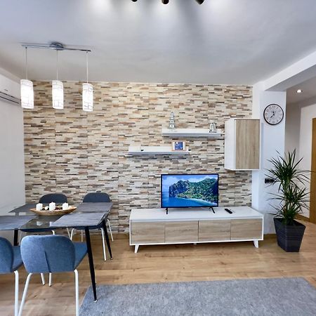 Cozy Apartment In Valencia! Wi-Fi ! Exterior foto