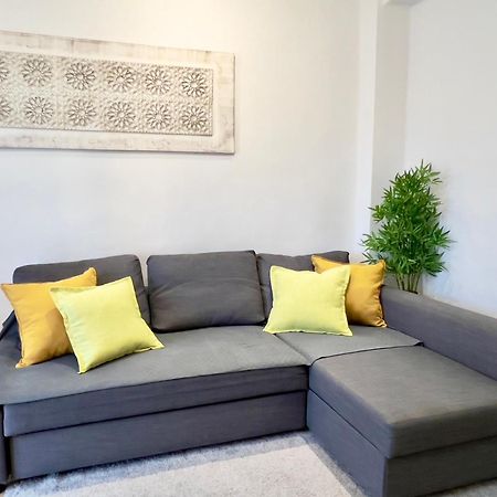 Cozy Apartment In Valencia! Wi-Fi ! Exterior foto